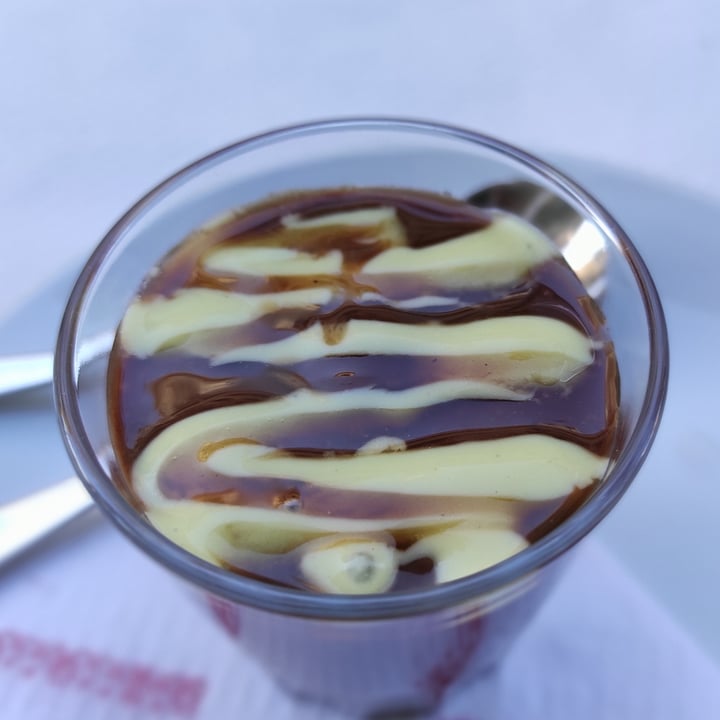 photo of Veggie Garden Mousse de chocolate shared by @viajeracronica on  19 Dec 2021 - review