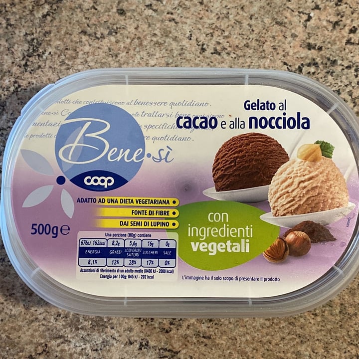 photo of Bene.Si coop Gelato al cacao e nocciola shared by @cristinamazzolin on  17 May 2022 - review