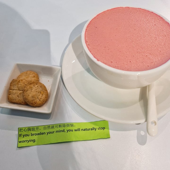review photo of Jingsi Books & Cafe (靜思書軒) Roselle tea shared by @kces on 21 Sep 2021 - review