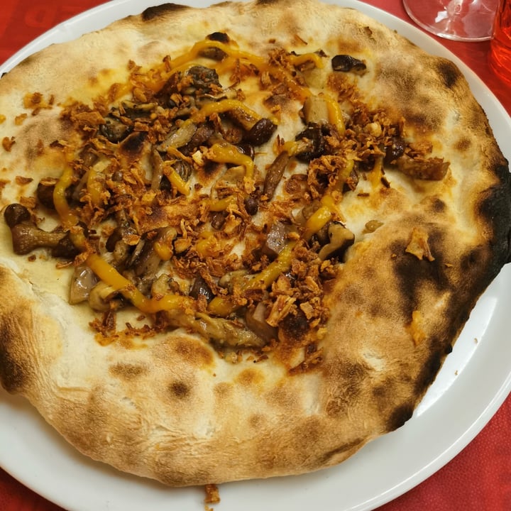 review photo of La Lucciola Pizza Invernale shared by @elianamarley on 03 Dec 2022 - review