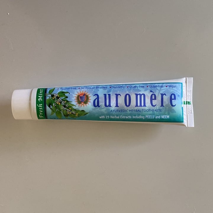 photo of Auromere Ayurvedic Herbal Toothpaste Fresh Mint Auromere Toothpaste shared by @noelylibanio on  18 Apr 2022 - review