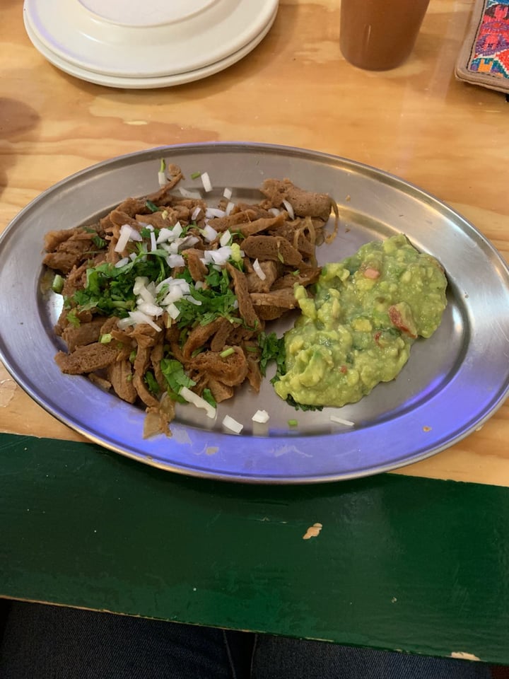 photo of Yug Vegetariano Carnitas Con Guacamole shared by @nancy on  20 Sep 2019 - review