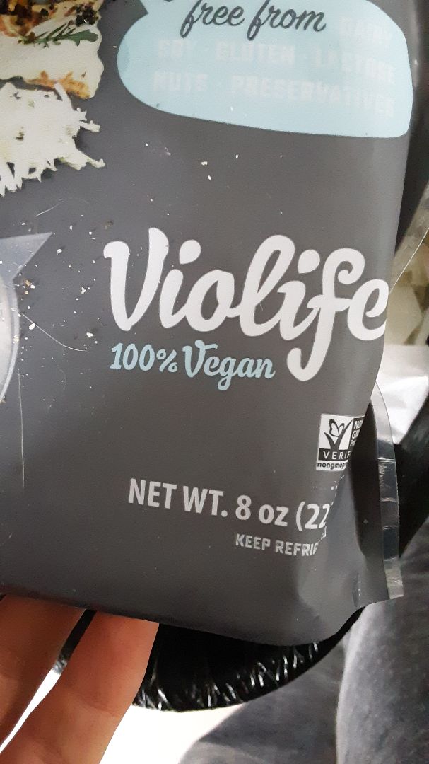 review photo of Violife Mozzarella Shreds shared by @jaclynnicole on 04 Apr 2020 - review