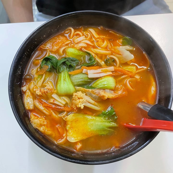 photo of Green Bliss Habitat Tom Yum Noodles shared by @applepancakes on  23 Mar 2021 - review