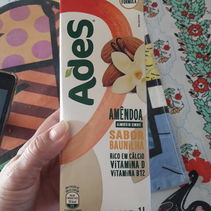 photo of Ades Ades alimento de amendoas shared by @fernandabrodrigues39 on  07 Jun 2022 - review