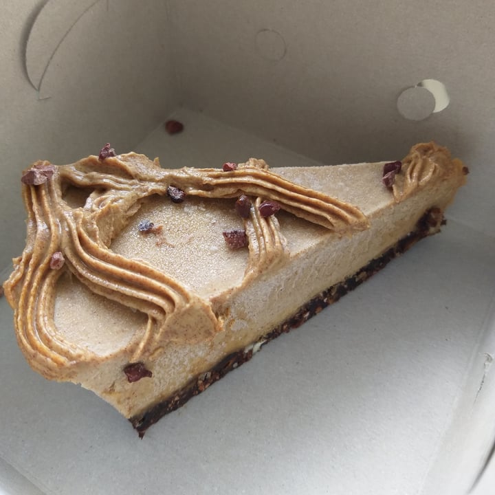 photo of Herbivorous Salted caramel Cheese cake shared by @missrachelle on  08 Aug 2020 - review