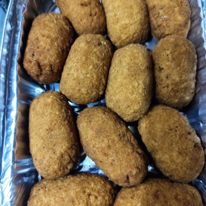 review photo of Rainhas bistrô Falafel shared by @witchfefe on 06 May 2022 - review