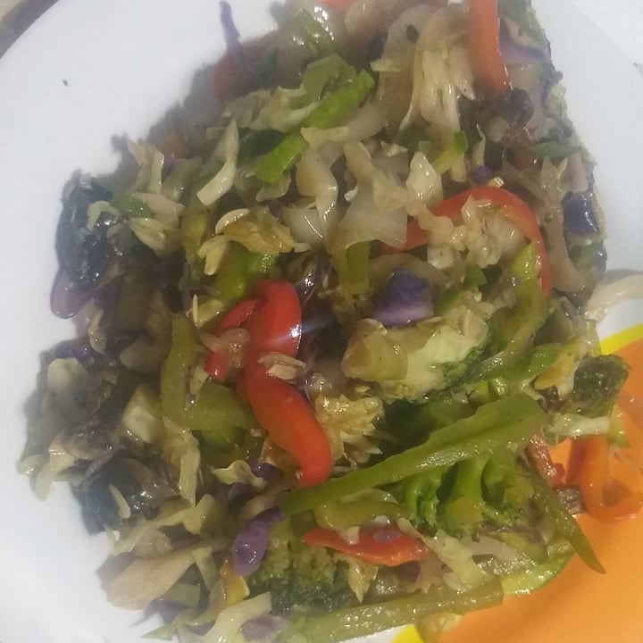 review photo of 3 Dragones Chop Suey Con Brócoli y Champiñones shared by @i4berry on 06 Mar 2022 - review