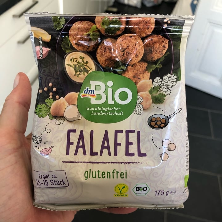 photo of dmBio Falafel glutenfrei shared by @deliarechichi on  04 Jun 2022 - review
