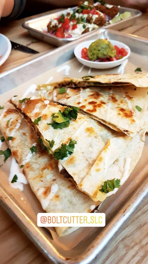photo of BOLTCUTTER Quesadilla shared by @tempsduverite on  01 Apr 2020 - review