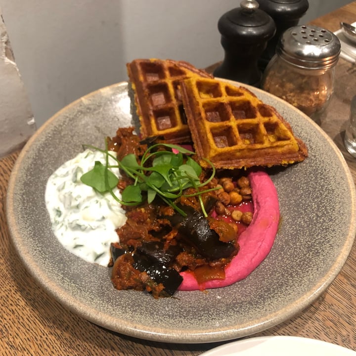 photo of Farmacy Falafel waffle shared by @lupo on  01 Nov 2022 - review