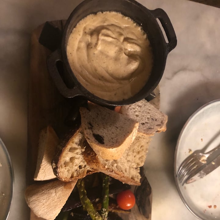photo of Mr. & Mrs. Watson Fondue shared by @silviaspi on  17 Oct 2022 - review