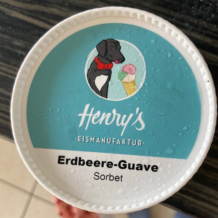 photo of Henry's Eismanufaktur Erdbeer-Guave shared by @einalem- on  22 Sep 2021 - review