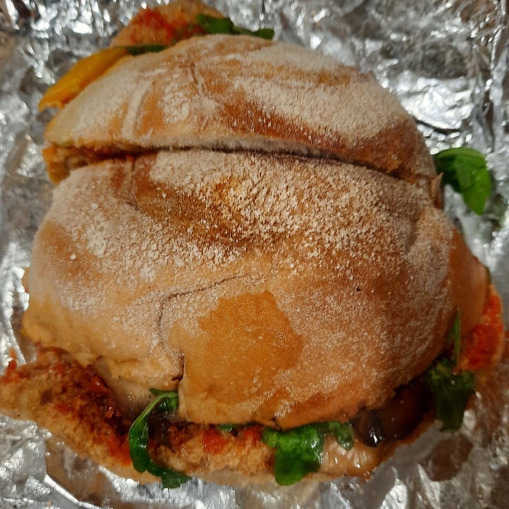 photo of The Vegitaliano Chicken Parmigana shared by @leo on  01 Jul 2021 - review