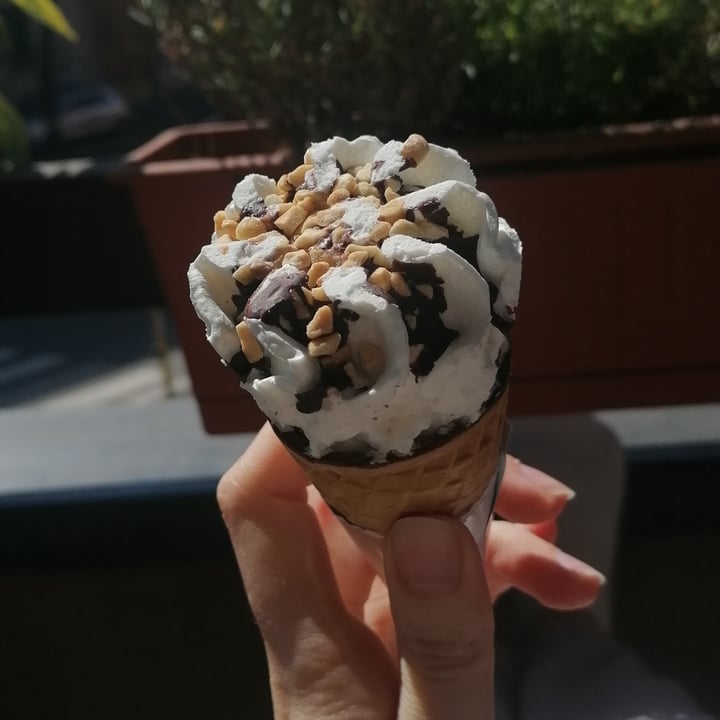 photo of My Best Veggie Cono gelato shared by @letiverelli on  05 Apr 2022 - review