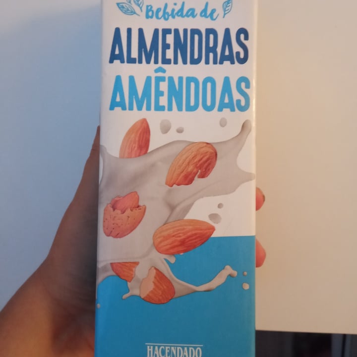 photo of Hacendado Bebida de Almendras shared by @lalocadelosgatos8 on  21 Sep 2021 - review