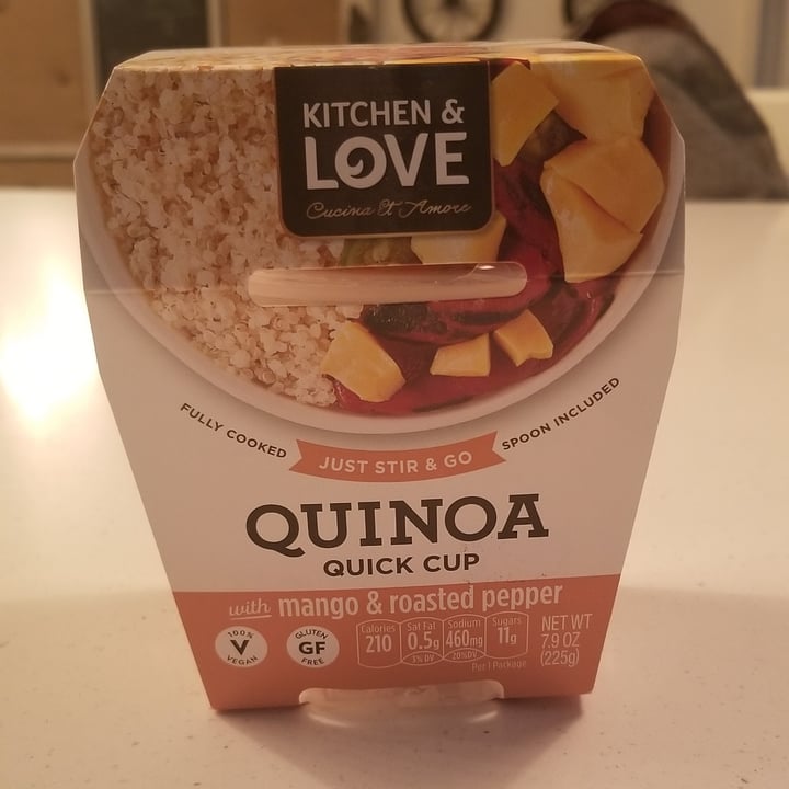 review photo of Kitchen and love Quinoa Quick Cup With Mango And Roasted Pepper shared by @nicoleturchin on 27 Jan 2022 - review
