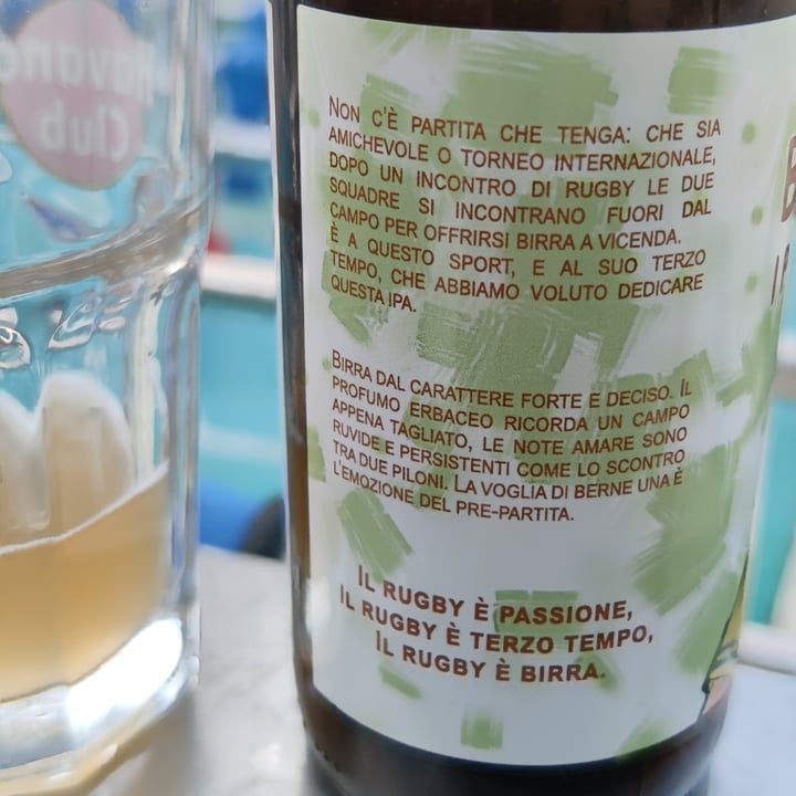 photo of L'aura birra Ipa shared by @lalespa on  04 Jul 2021 - review