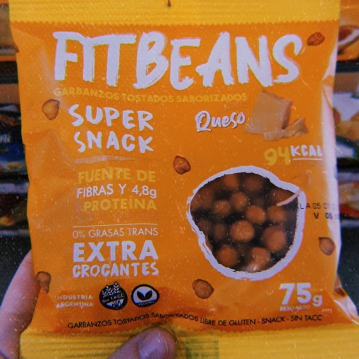 photo of Fitbeans Garbanzos Tostados Saborizados Sabor Queso shared by @nanicuadern on  12 Feb 2021 - review