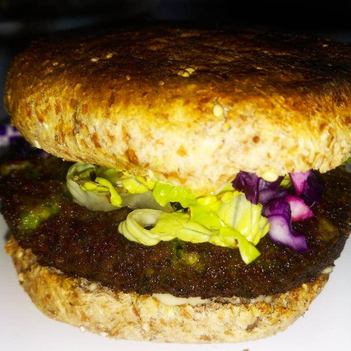 review photo of Dr. Praeger's Kale Veggie Burgers shared by @goofiecookie on 03 May 2020 - review