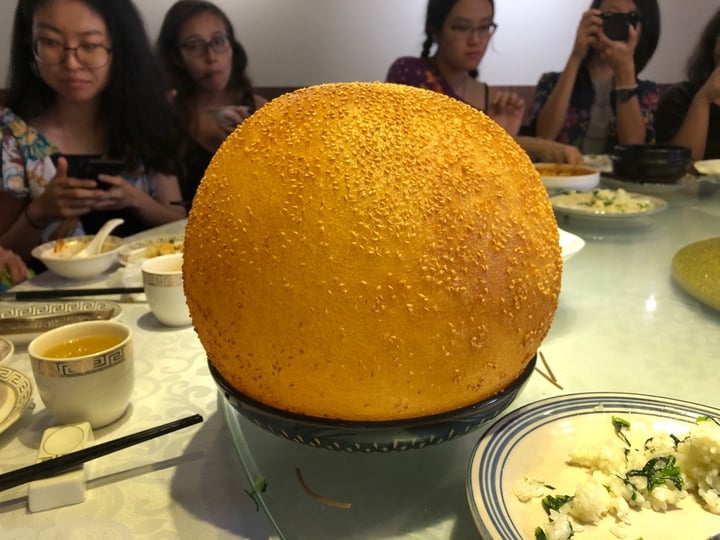 photo of 成都Chengdu Giant Sesame Ball shared by @noll-fyra on  15 Nov 2019 - review