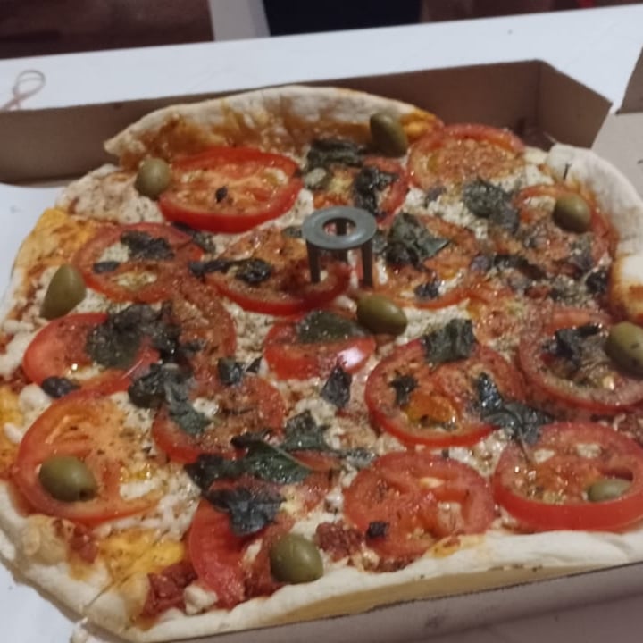 review photo of La Pizzería Pizza Especial shared by @julip on 11 Nov 2022 - review