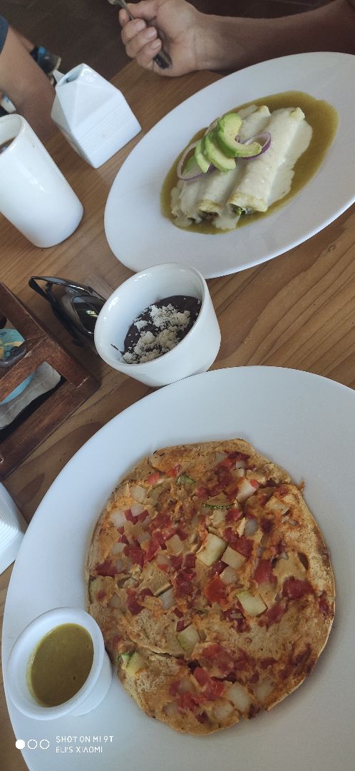 review photo of La Raíz De La Tierra Omelette Primavera shared by @memeli on 12 Jan 2020 - review