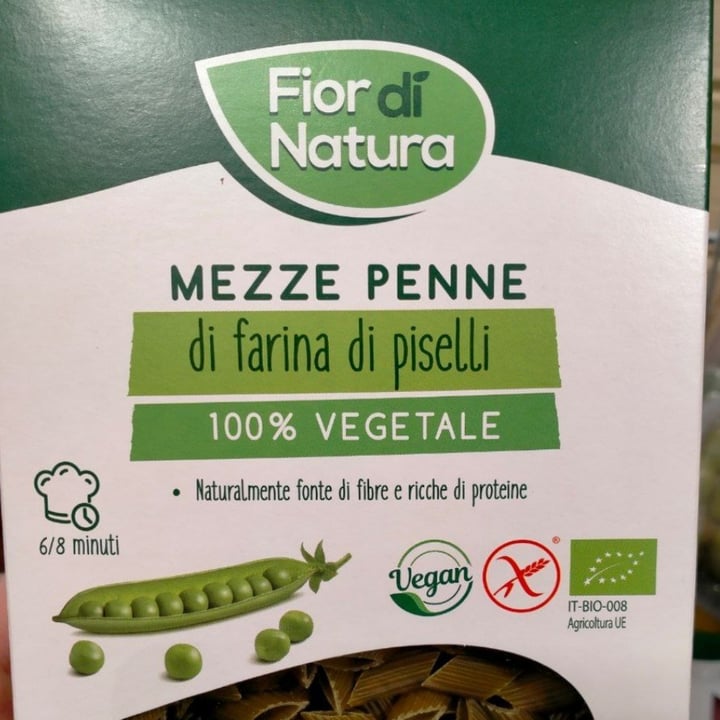 photo of Fior di Natura Mezze Penne Di Farina Di Piselli shared by @giovegan90 on  09 Mar 2022 - review