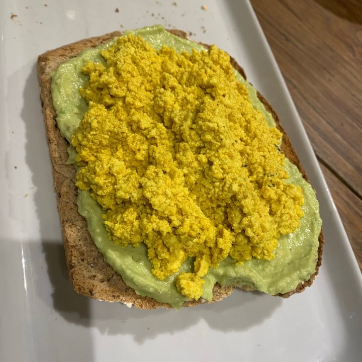 photo of Le Blé Avocado Toast Con Tofu Revuelto shared by @canica on  09 Sep 2021 - review