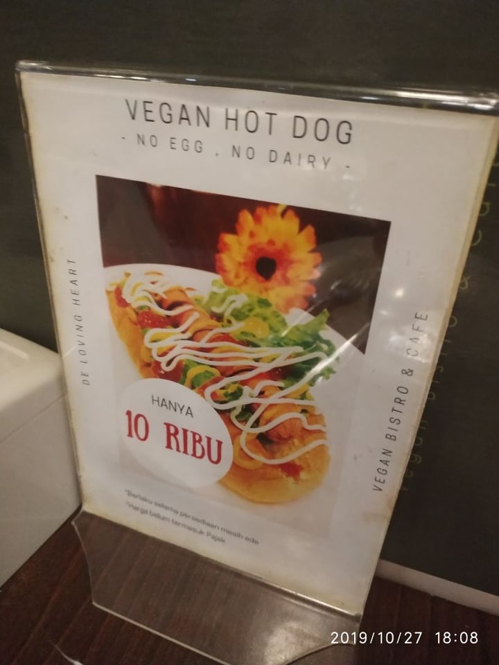 photo of De Loving Heart Vegan Hot Dog shared by @avosourdough on  27 Oct 2019 - review