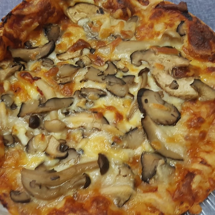 photo of The Clef Cafe Al Fungi Pizza shared by @annalow on  07 Sep 2020 - review