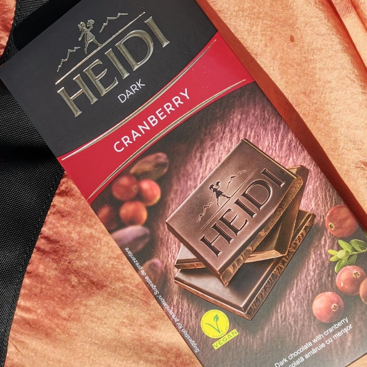 photo of Heidi Dark Cranberry shared by @ciupertica on  10 Mar 2021 - review