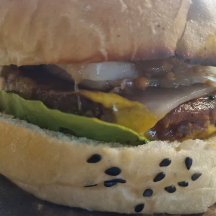 photo of Hudsons, The Burger Joint (Muizenberg) The Scheckters Raw shared by @carmz on  19 Dec 2022 - review