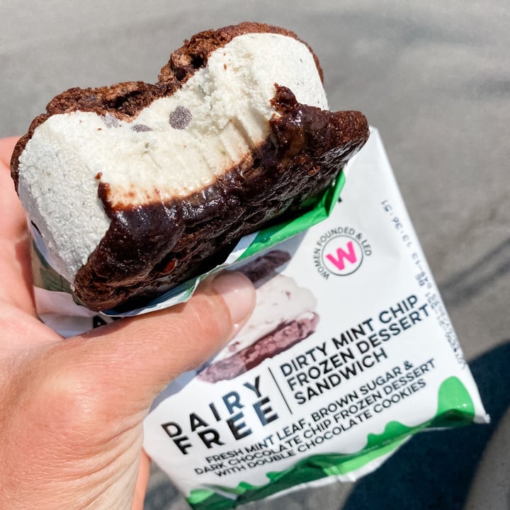 photo of COOL HAUS Dirty Mint Chip Frozen Dessert Sandwich shared by @oddmaninn on  11 May 2022 - review