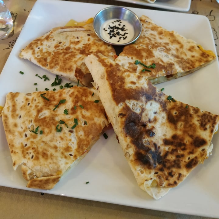 photo of Freedom Cakes Quesadillas shared by @ornitorrincavegana on  31 Dec 2021 - review