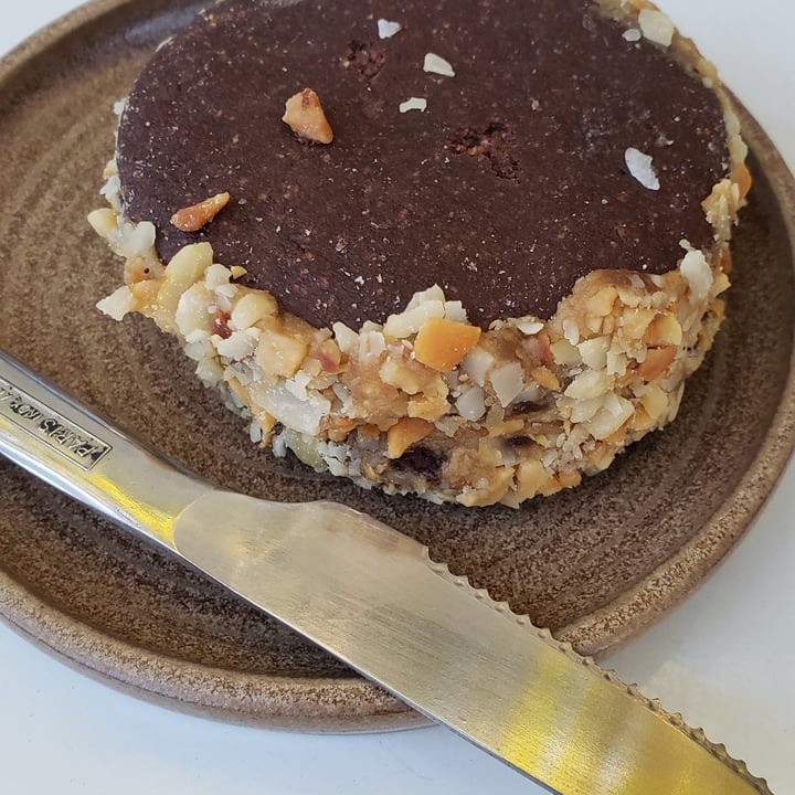 photo of Bioma plant based café Alfajor De Chocolate shared by @ivanavgana on  19 Apr 2021 - review