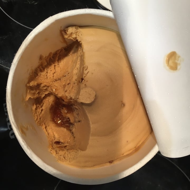 photo of Gianni's Salted caramel ice cream tub shared by @salsedine on  24 Aug 2021 - review