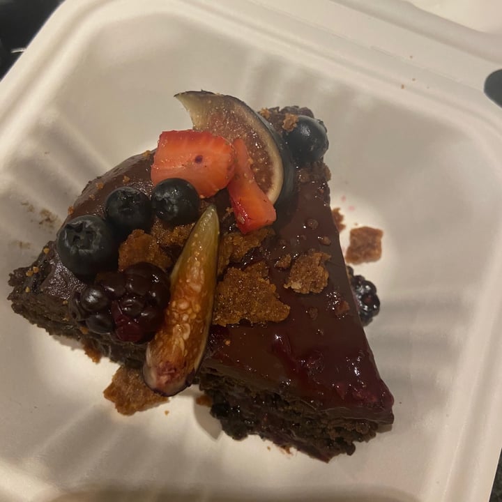 photo of Na Tlali Pastel de chocolate shared by @moonberodd on  29 Jan 2021 - review