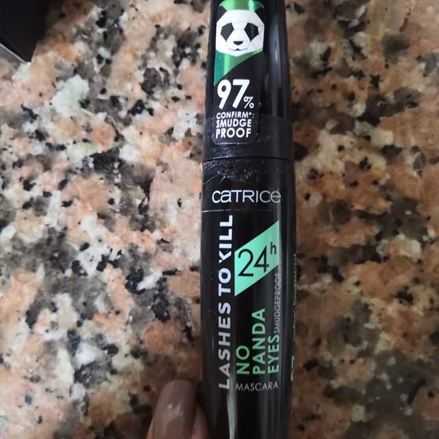 No Panda Eyes Mascara at Catrice Cosmetics Review by @joanacruz