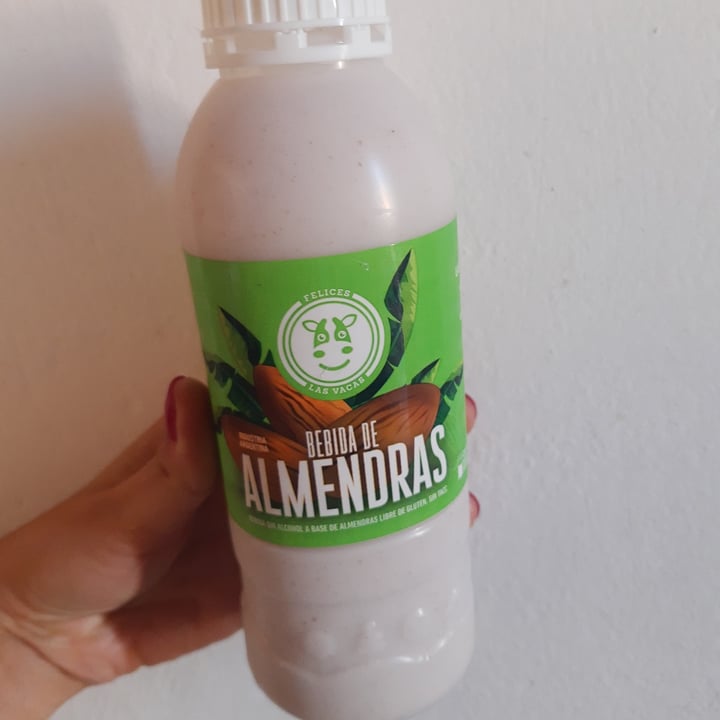 photo of Felices Las Vacas Bebida de Almendras Natural shared by @melulu on  18 May 2021 - review