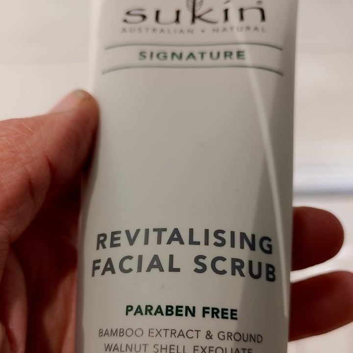 photo of Sukin Revitalizing facial scrub shared by @pigsnpaws on  13 Jun 2020 - review
