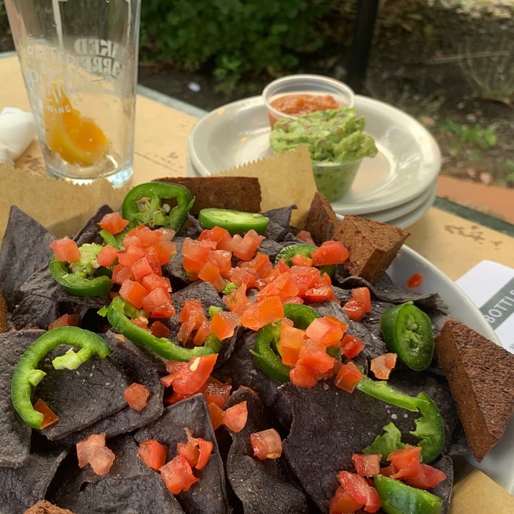 photo of Upland Brewing Co Nachos - Veganized shared by @allhess on  18 Sep 2021 - review