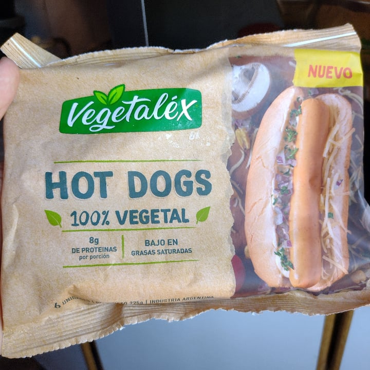 photo of Vegetalex Hot dogs 100% Vegetal shared by @thomasbr05 on  17 Feb 2022 - review