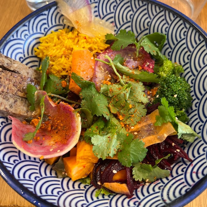 review photo of Judy, cantine qualitarienne Buddha bowl shared by @beabiancorosso on 03 Apr 2022 - review