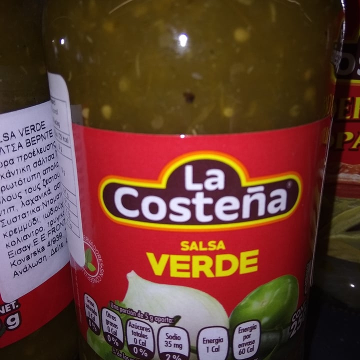 photo of Salsa Verde La Costena La Costena Salsa Verde shared by @sofia-anne on  12 Jan 2021 - review