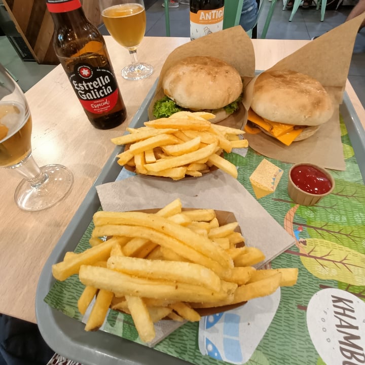review photo of Khambú Beyond Burguer shared by @martabarnes on 20 Aug 2022 - review