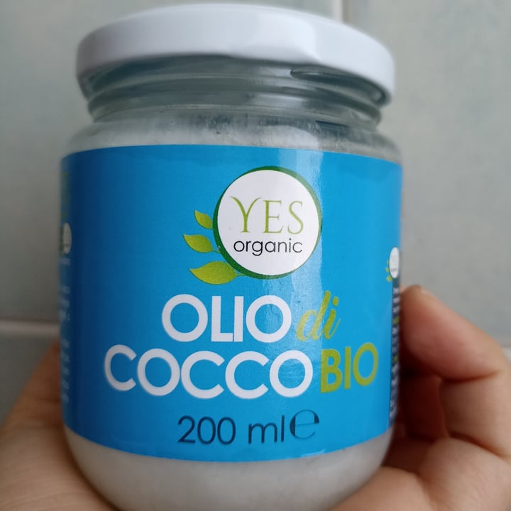 photo of Yes organic Olio Di Cocco Bio shared by @nicoleseveri on  21 Apr 2022 - review