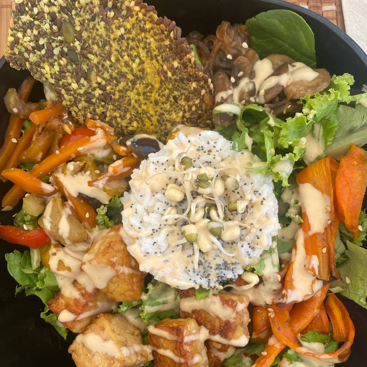 photo of Holy Beach Thai Bowl shared by @barlaxena on  08 Jul 2022 - review