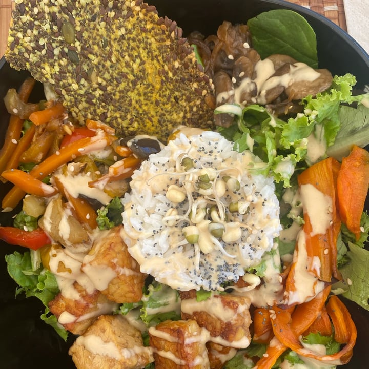 review photo of Holy Beach Thai Bowl shared by @barlaxena on 08 Jul 2022 - review