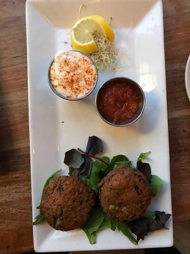 photo of Graze Nashville Chickpea Bay Cakes shared by @jasmineee on  22 Oct 2018 - review